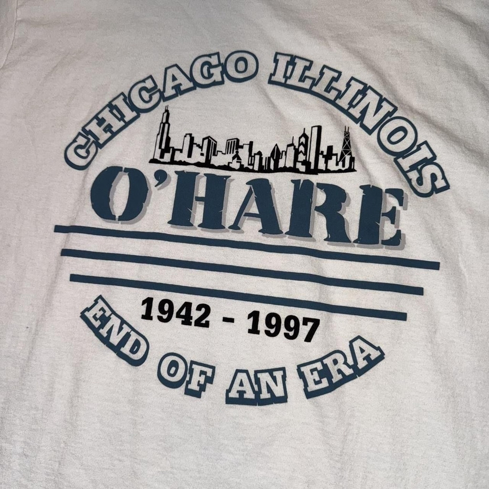 97 Chicago Illinois O'Hare End of Era T-shirt airport Size L - Picture 2 of 4